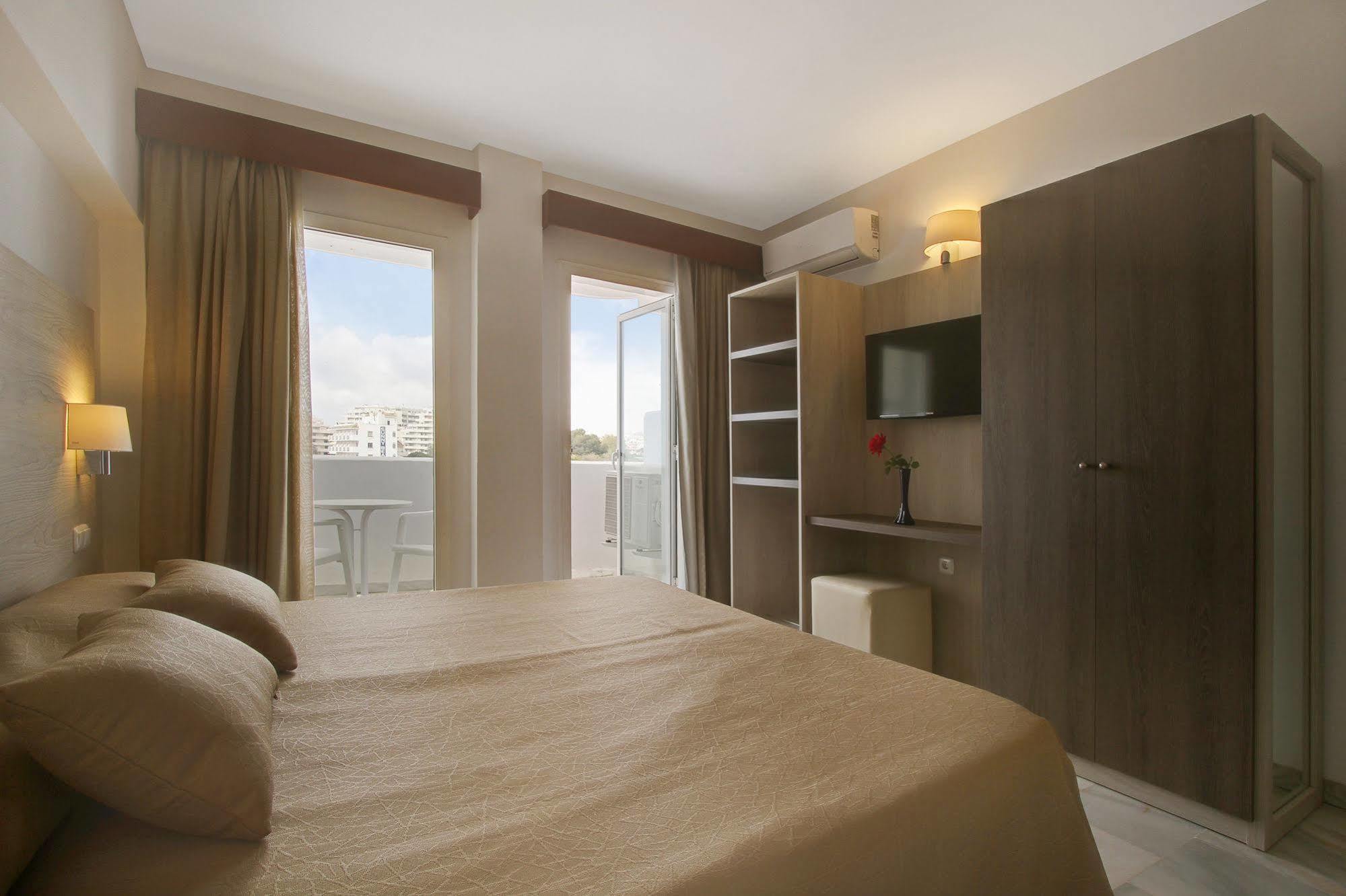 Hotel Palia La Roca Benalmádena Esterno foto